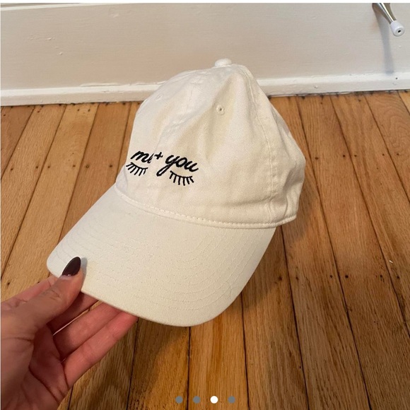 Baseball hat bundle - Picture 3 of 4